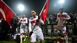 AyYıldızlılar başarı formülünü açıkladı: ‘Milli Takım aile’