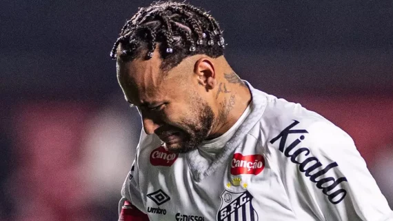 Neymar efsanesi olduğu kulüpte yuhalandı..