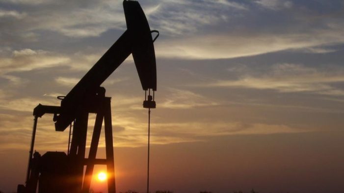 Brent petrolün stokları haziranda kritik eşiğe yaklaşabilir..