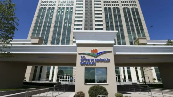 Samsun’da Halk İskelesi yıkılıyor..