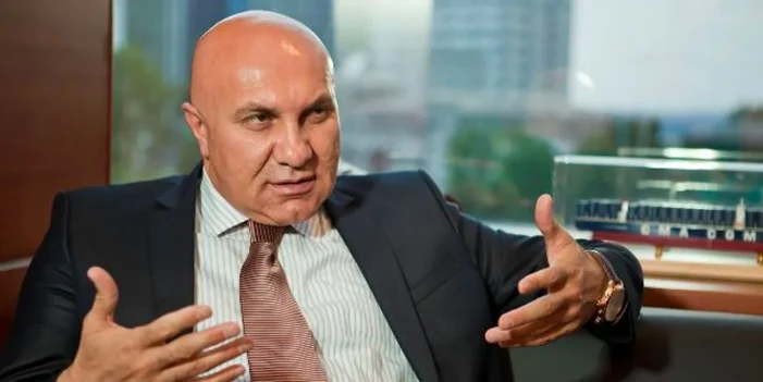 Dev holding Samsunspor Başkanı Yüksel Yıldırım’a satıldı..