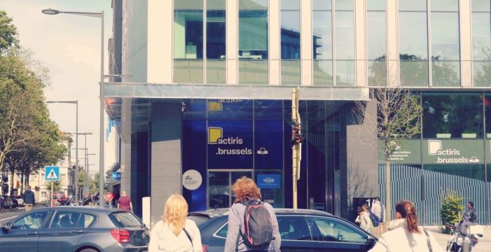 Brüksel’de Anneler İş Hayatından Kopuyor