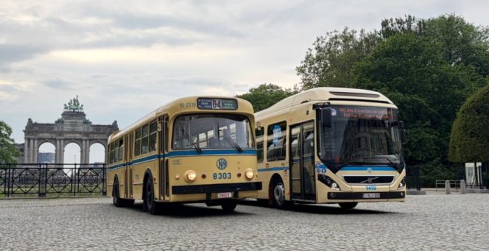 Brüksel’de Şehir Otobüslerinin 100. Yılı Kutlanıyor