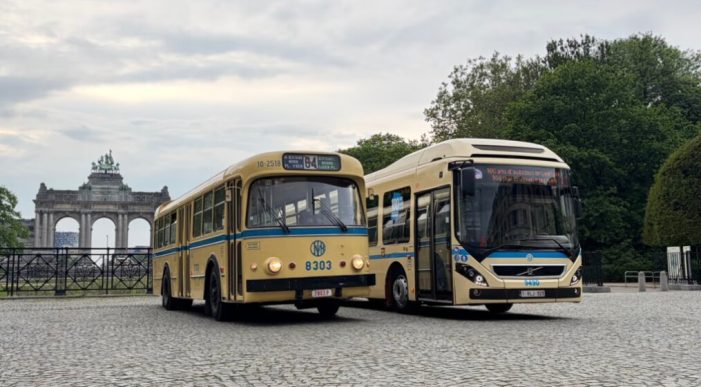 Brüksel’de Şehir Otobüslerinin 100. Yılı Kutlanıyor