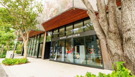 Lüks Moda Dünyasında Dev Satış