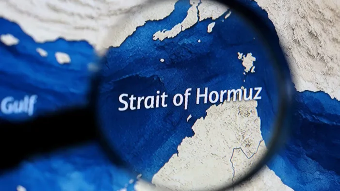 Hürmüz Boğazı’nda ipler koptu..