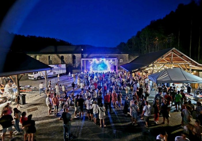Brüksel’de Müzik Festivali (Fête de la musique) kana bulandı