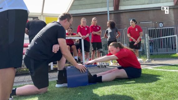 RWDM Kadın Futbol Takımı Sahalara Döndü