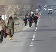 AB, Taliban ile Afganların ülkelerine geri dönüşünü görüştü..