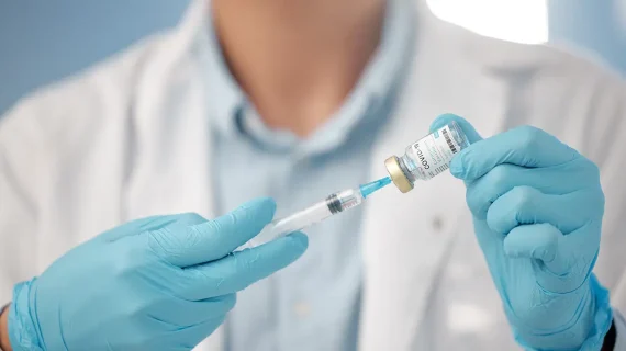 Kansere karşı dünyada bir ilk: Oxford ve Moderna’dan devrimsel mRNA aşısı!..