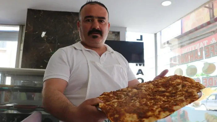 Lahmacunu ucuza satan işletme şikayet edildi..