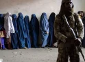 Taliban kadınların direnişine silahla yanıt verdi.. Taliban kadınların direnişine silahla yanıt verdi..
