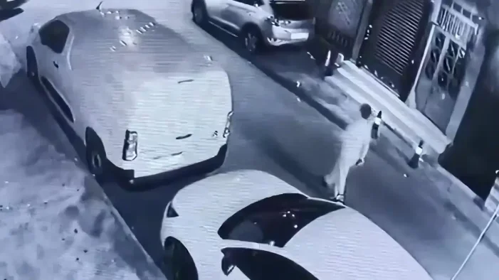 Temizlik işçisi sokakta ceset buldu!..