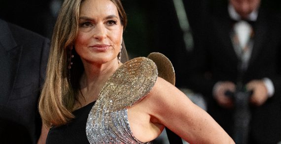 Emmy Ödülleri Töreninde 15 yıl sonra bir ilk: Gecenin sunucusu Mariska Hargitay oldu..
