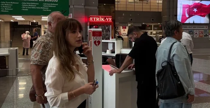Hazal Kaya’dan AHBAP soruşturmasında dikkat çeken ifade: “Ben de mağdurum” Hazal Kaya’dan AHBAP soruşturmasında dikkat çeken ifade: “Ben de mağdurum”
