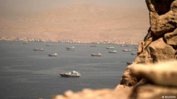 Hürmüz gerilimi tırmanıyor: ABD İran’a hava saldırılarını yeniden başlattı.. Hürmüz gerilimi tırmanıyor: ABD İran’a hava saldırılarını yeniden başlattı..