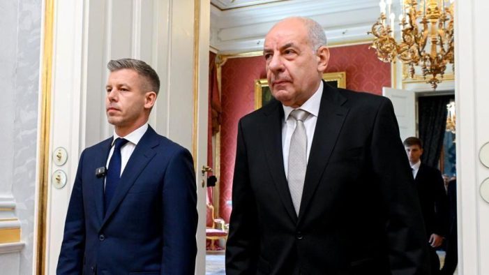 Macaristan’da Cumhurbaşkanı Sulyok görevden alındı..