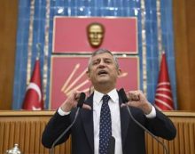 Özgür Özel CHP’deki son grup toplantısında ‘yeni partiyi’ duyurdu..