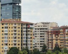 Ankara’da Trump’ın kalacağı otelin karşısına Filistin bayrağı asıldı..