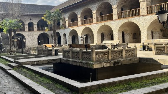 Beste Serim Erbak: Qardaş Azərbaycan – Dağların Kucağında: İlisu