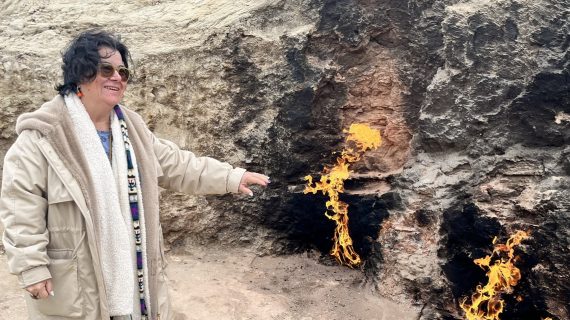 Beste Serim Erbak: Qardaş Azərbaycan – Gobustan