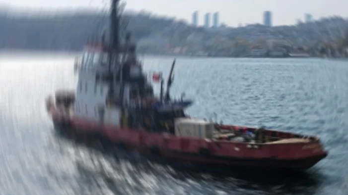 Karadeniz’de İHA alarmı!. İki gemi vuruldu, biri battı..
