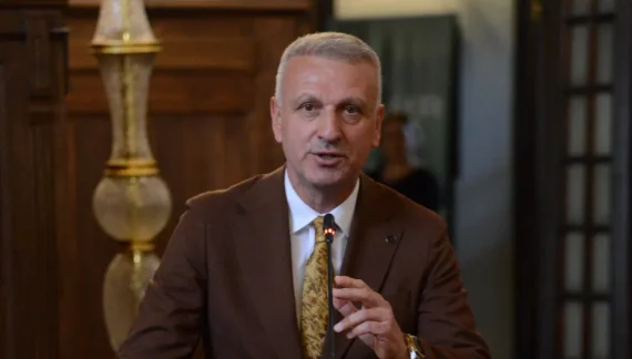 Oktay Saral, Cumhurbaşkanı Başdanışmanı görevinden istifasını açıkladı..
